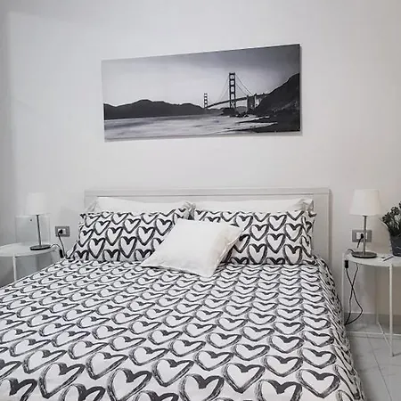 Apartment Blanc & Chic Con Giardino