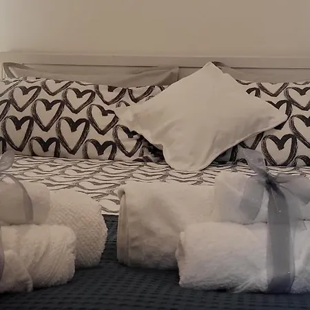 Blanc & Chic Con Giardino Daire