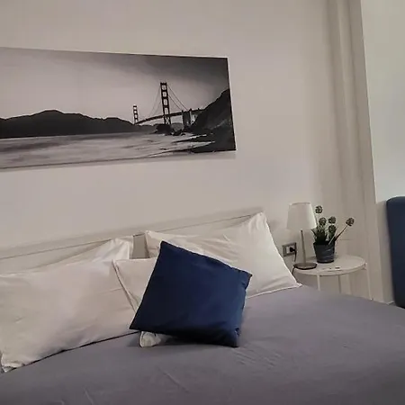 Blanc & Chic Con Giardino Daire